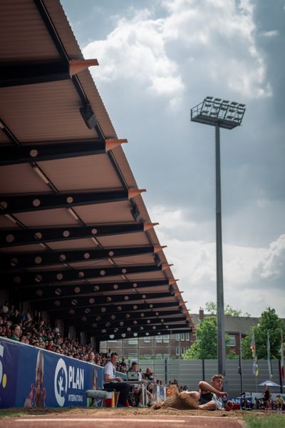 Marcel Meyer (Hannover 96) im Weitsprung am 07.05.2022 beim Stadtwerke Ratingen Mehrkampf-Meeting 2022 in Ratingen